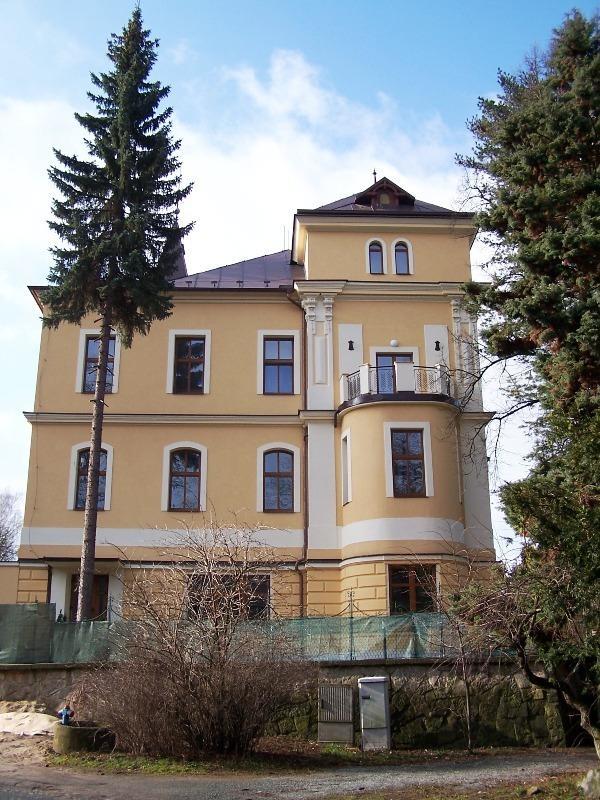 Hotel Hron Náchod Εξωτερικό φωτογραφία
