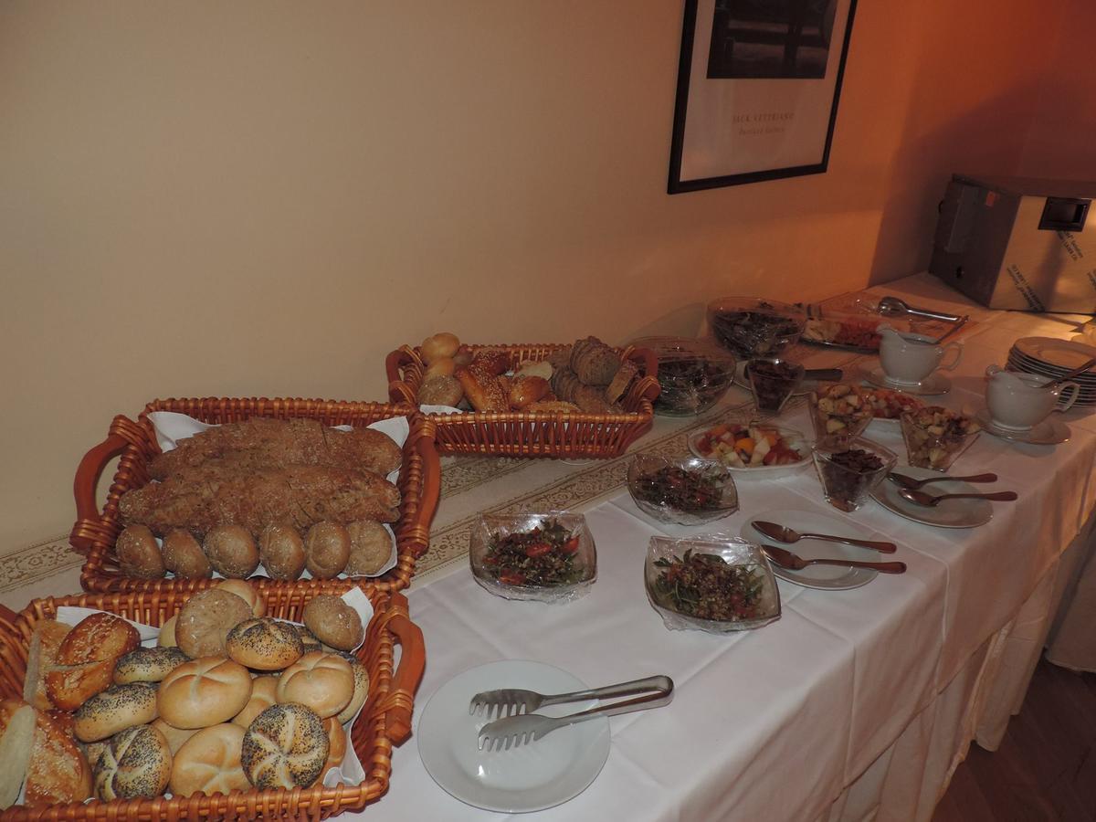 Hotel Hron Náchod Εξωτερικό φωτογραφία